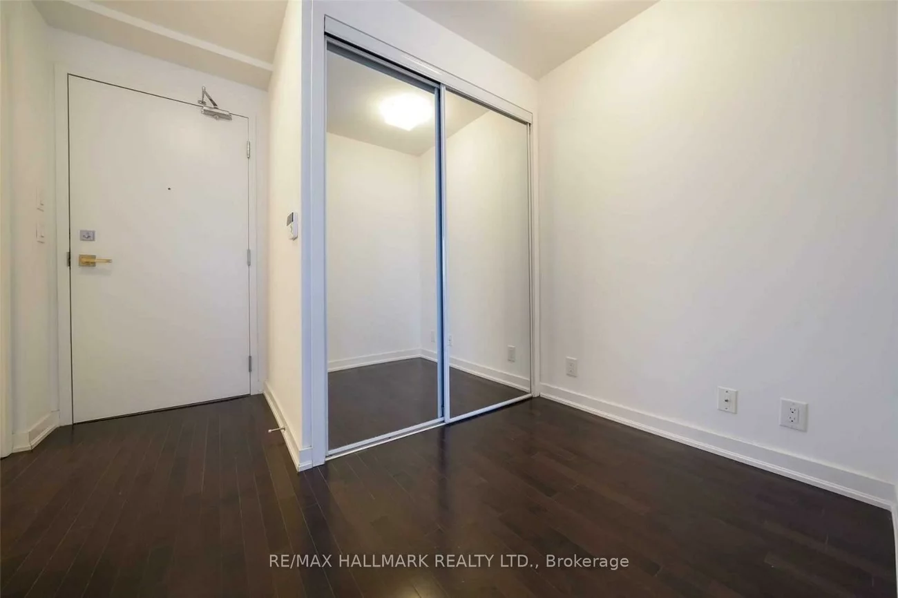 14, York, Waterfront Communities C1, Toronto