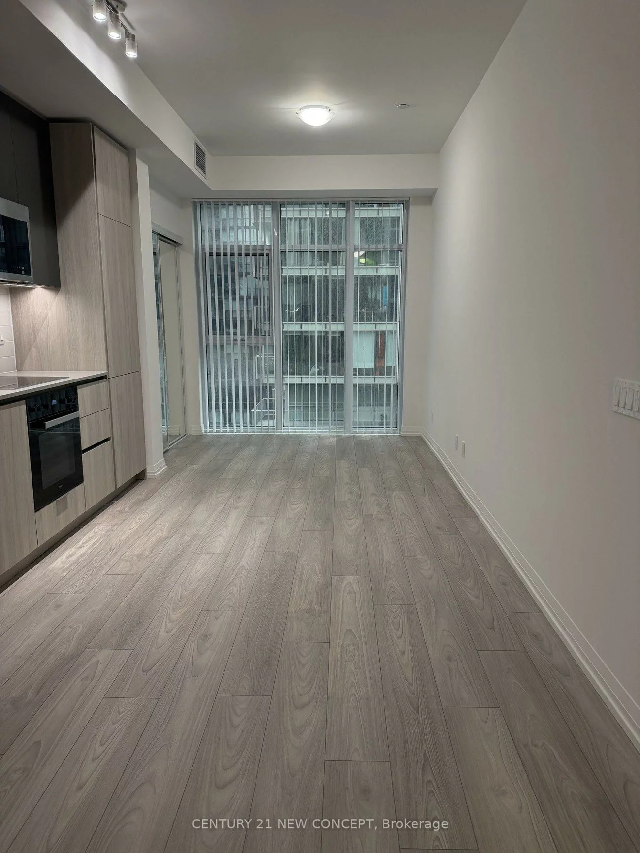 400, King, Waterfront Communities C1, Toronto