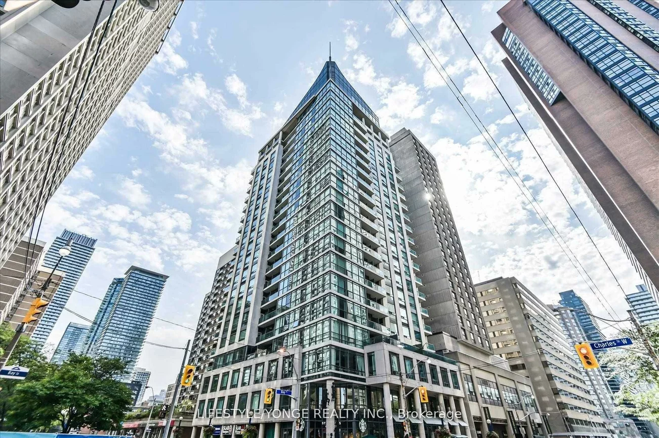 1121, Bay, Bay Street Corridor, Toronto