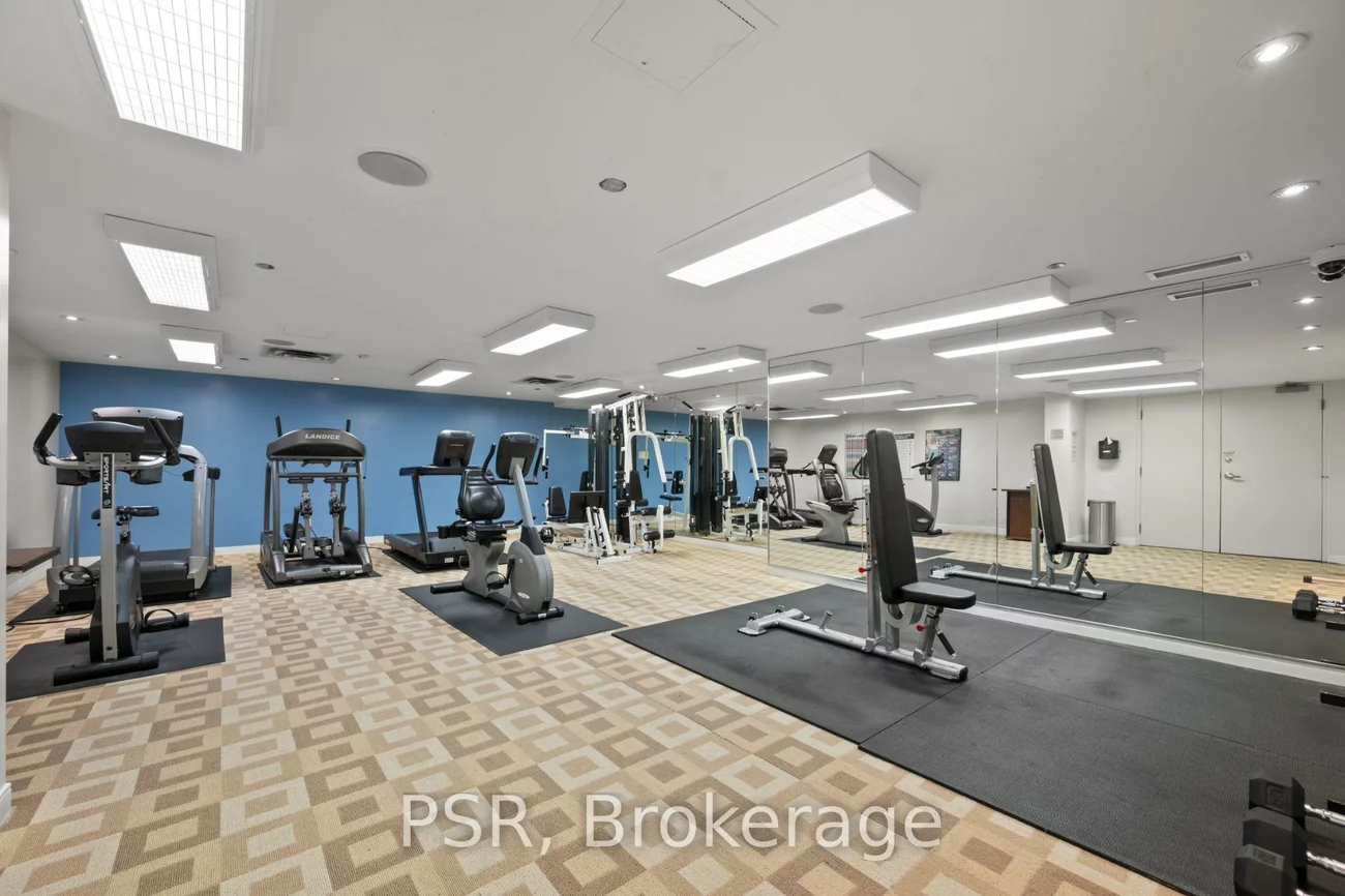 515, Rosewell, Lawrence Park South, Toronto