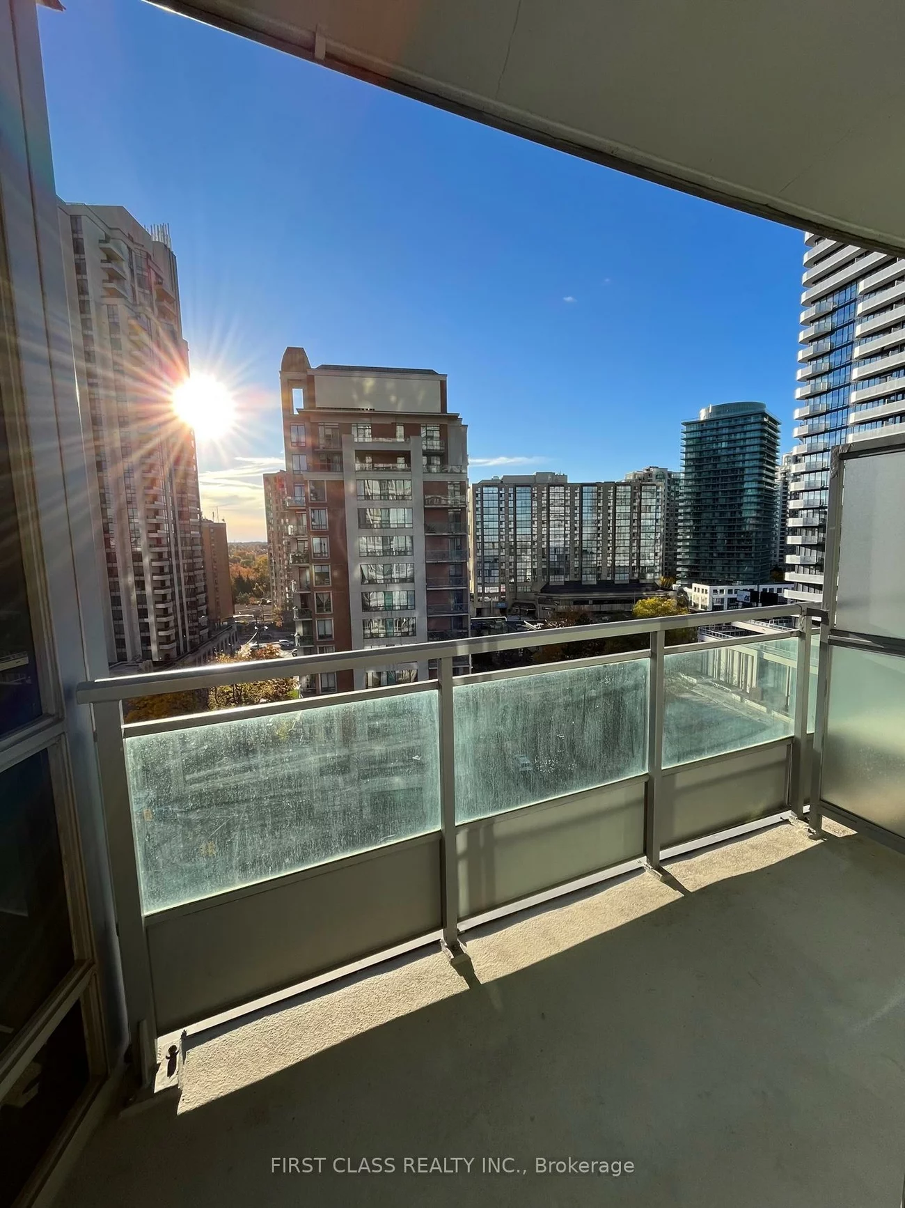 60, Byng, Willowdale East, Toronto
