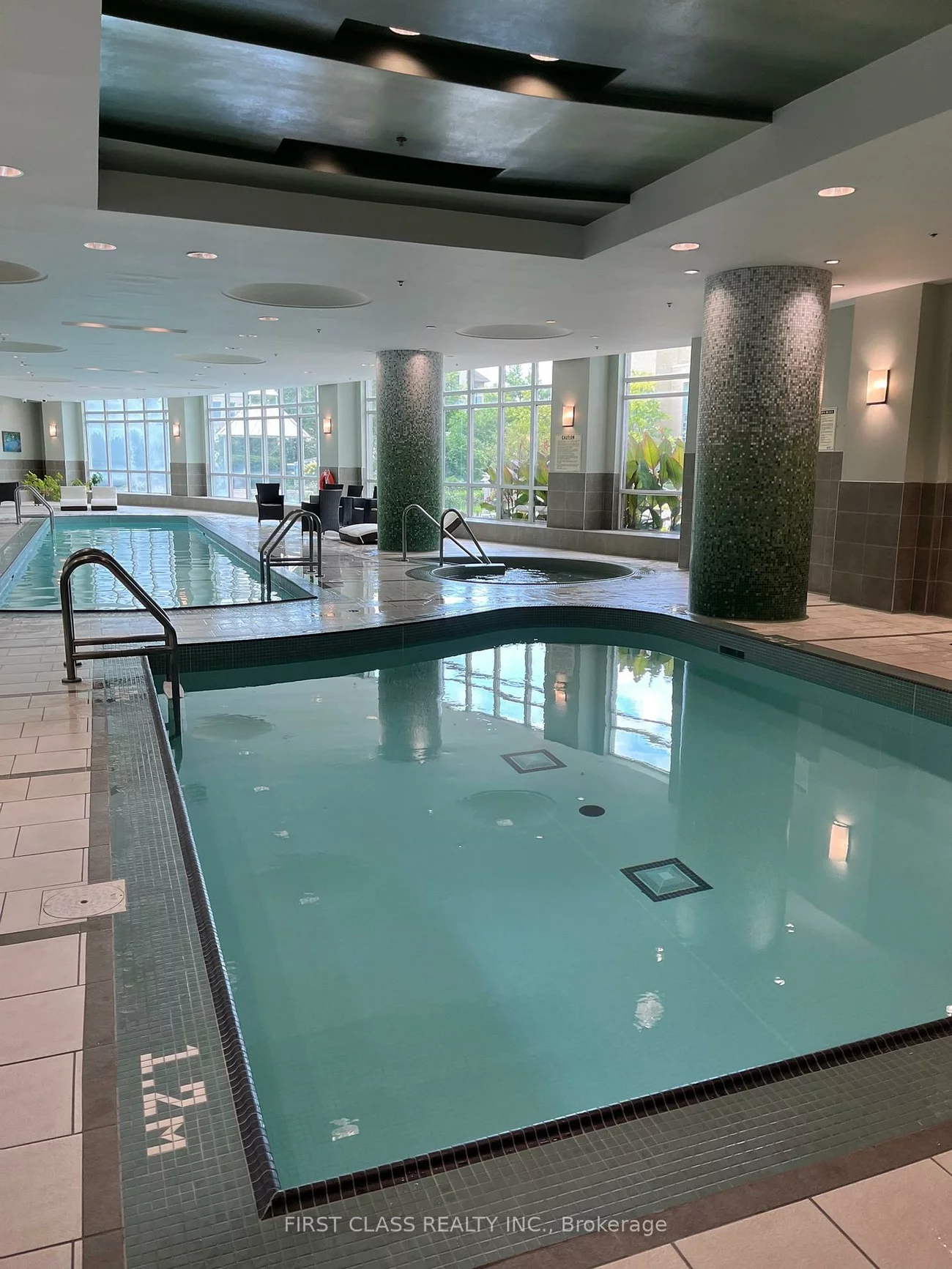 60, Byng, Willowdale East, Toronto