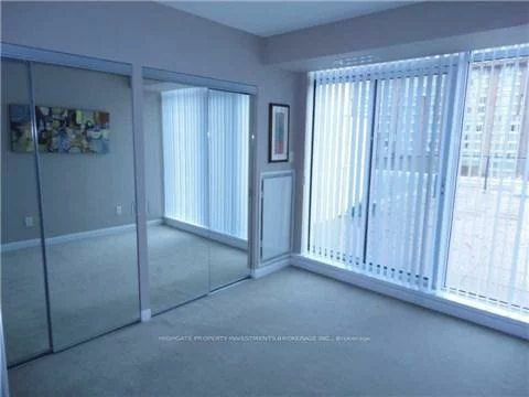 111, Elizabeth, Bay Street Corridor, Toronto