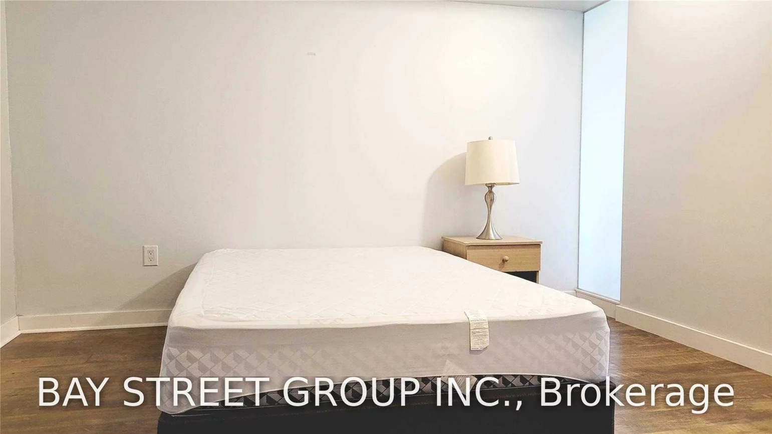 8, Telegram, Waterfront Communities C1, Toronto