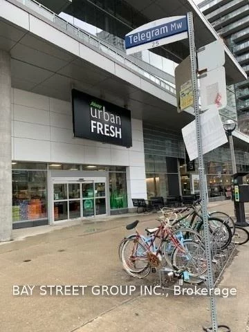 8, Telegram, Waterfront Communities C1, Toronto