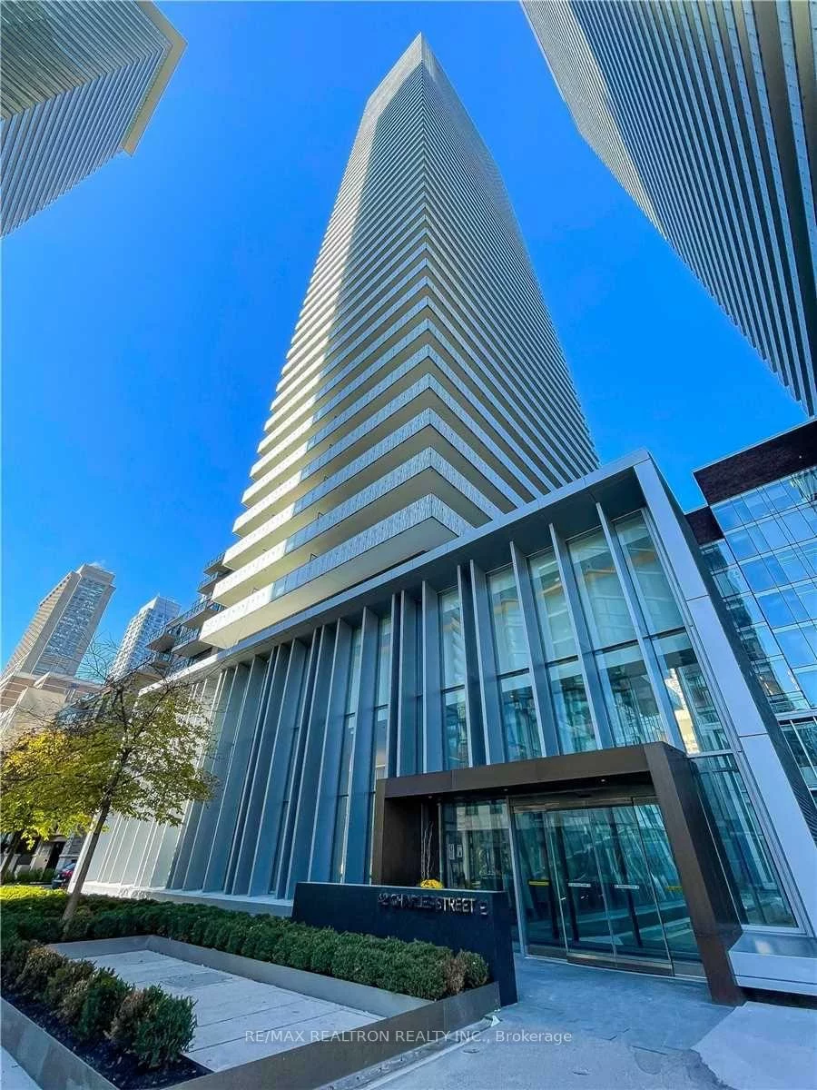 42, Charles, Church-Yonge Corridor, Toronto