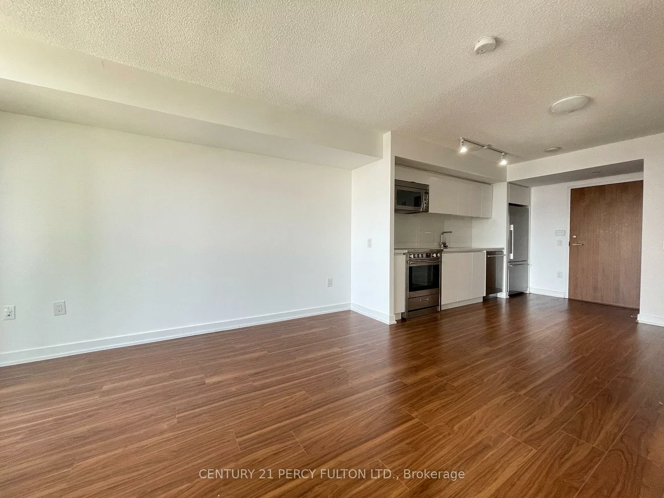 85, Queens Wharf, Waterfront Communities C1, Toronto