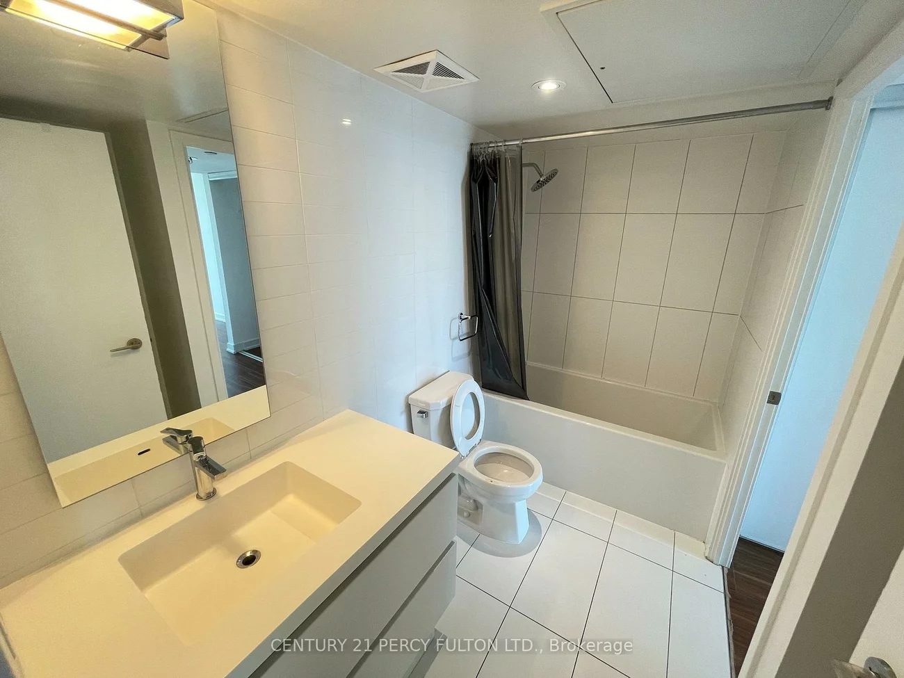 85, Queens Wharf, Waterfront Communities C1, Toronto
