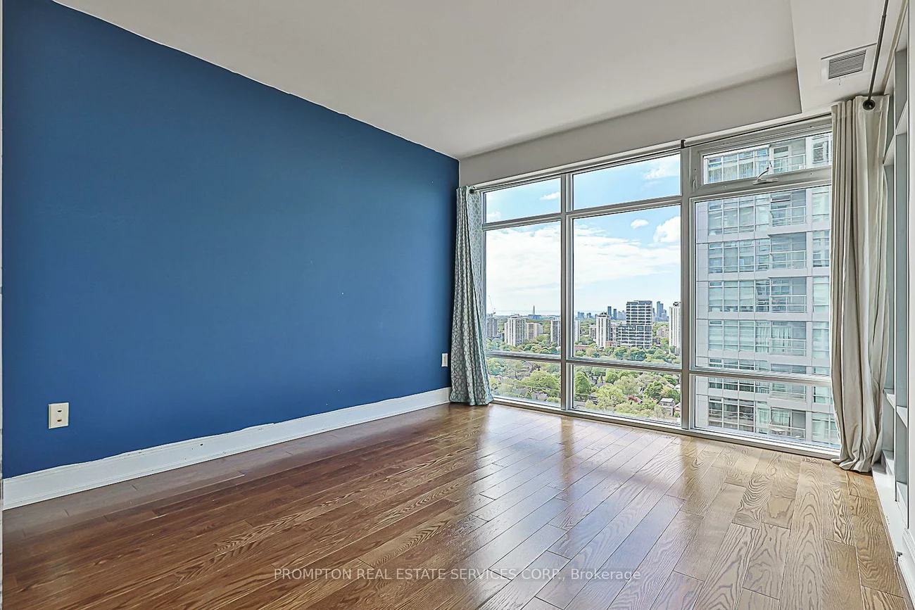 2191, YONGE, Mount Pleasant West, Toronto