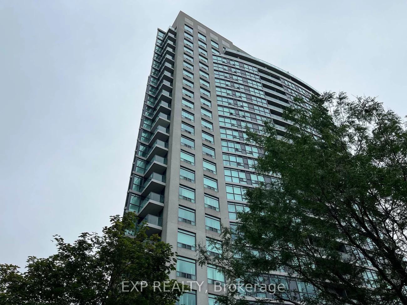28, Harrison Garden, Willowdale East, Toronto