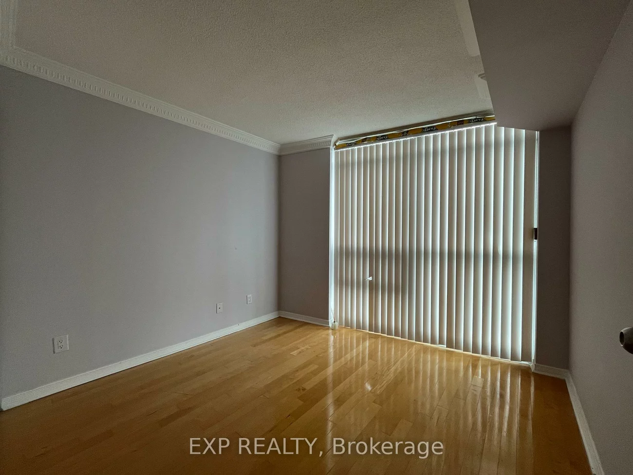 28, Harrison Garden, Willowdale East, Toronto