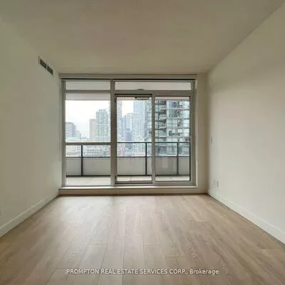 38, Widmer, Waterfront Communities C1, Toronto