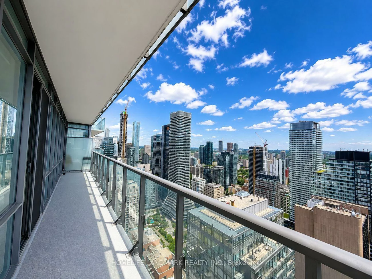 832, Bay, Bay Street Corridor, Toronto