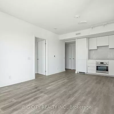 25, Frederick Todd, Thorncliffe Park, Toronto