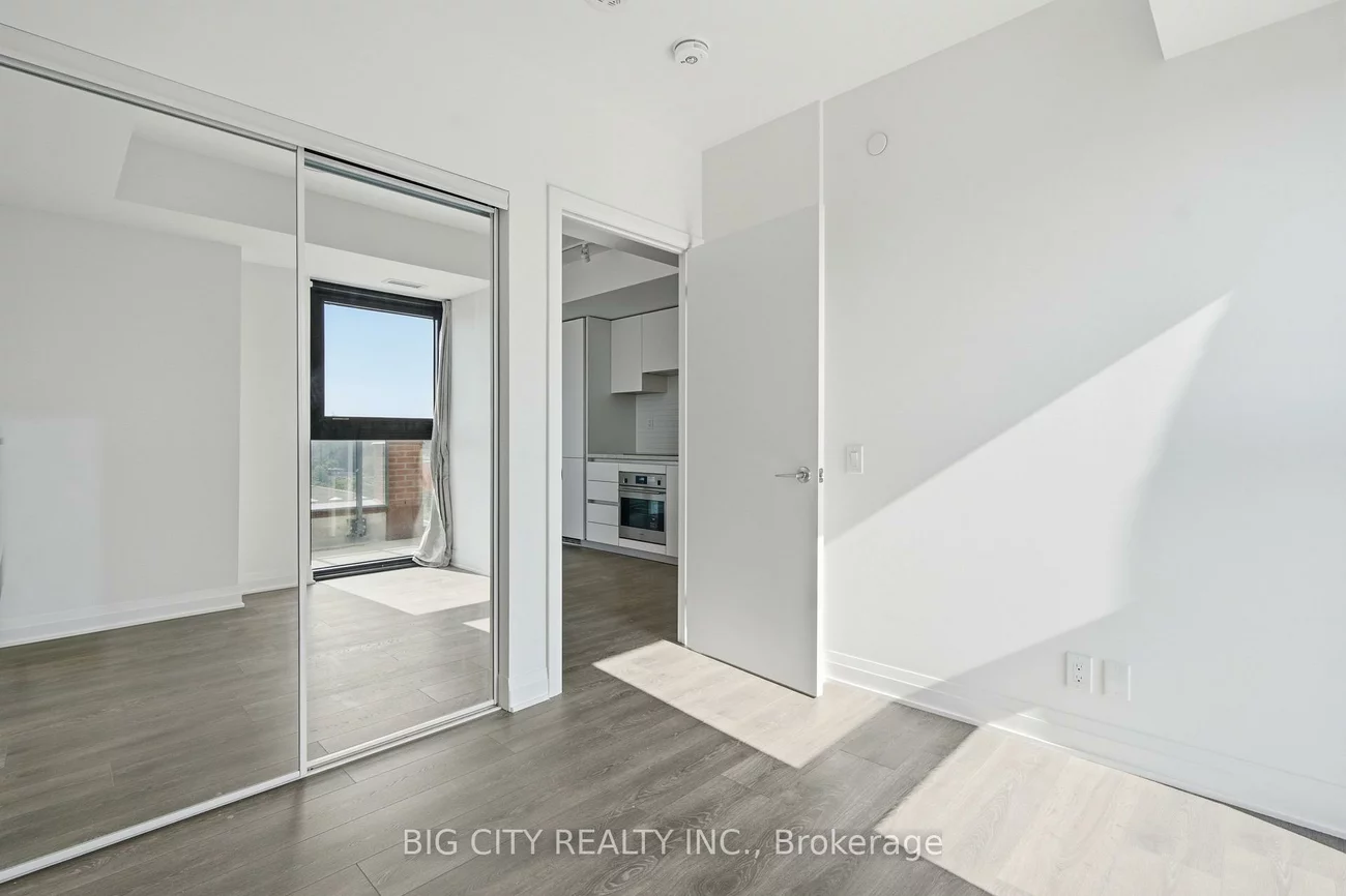 25, Frederick Todd, Thorncliffe Park, Toronto