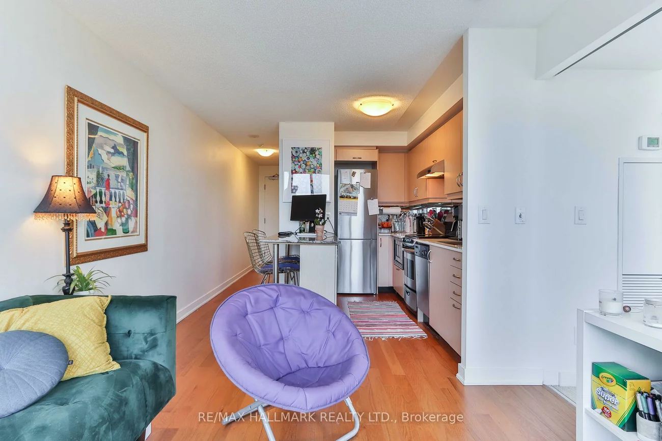 320, Richmond, Moss Park, Toronto