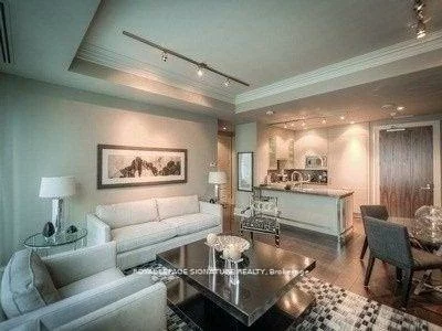 55, Scollard, Annex, Toronto