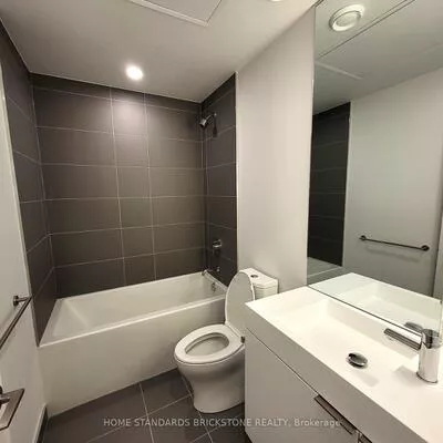 33, Helendale, Yonge-Eglinton, Toronto
