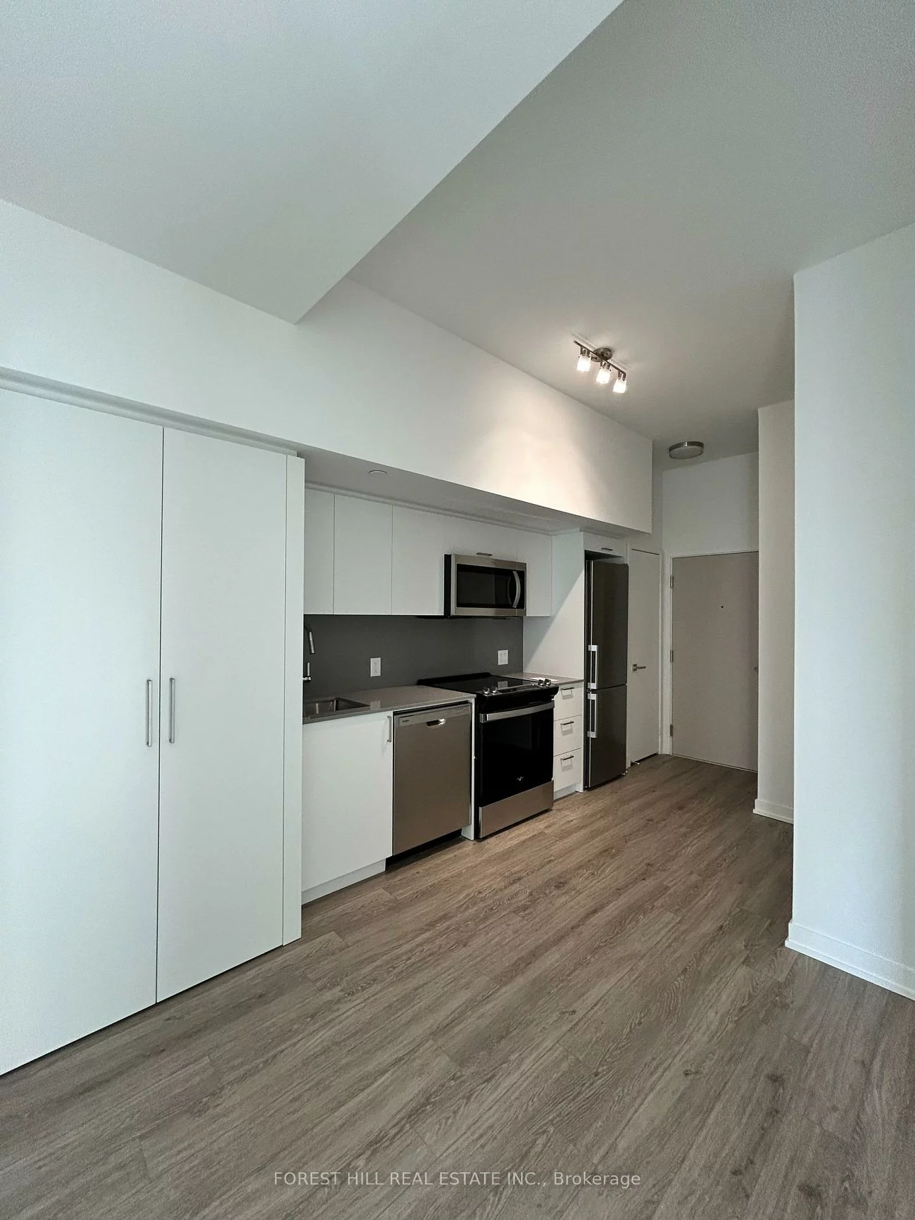 500, Wilson, Clanton Park, Toronto