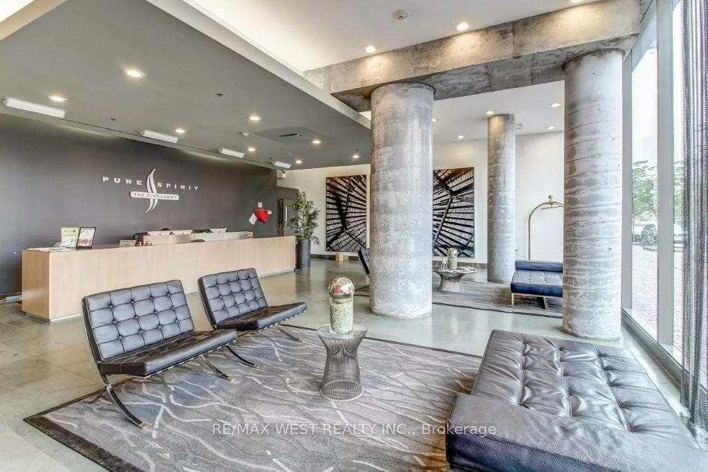 33, Mill, Waterfront Communities C8, Toronto