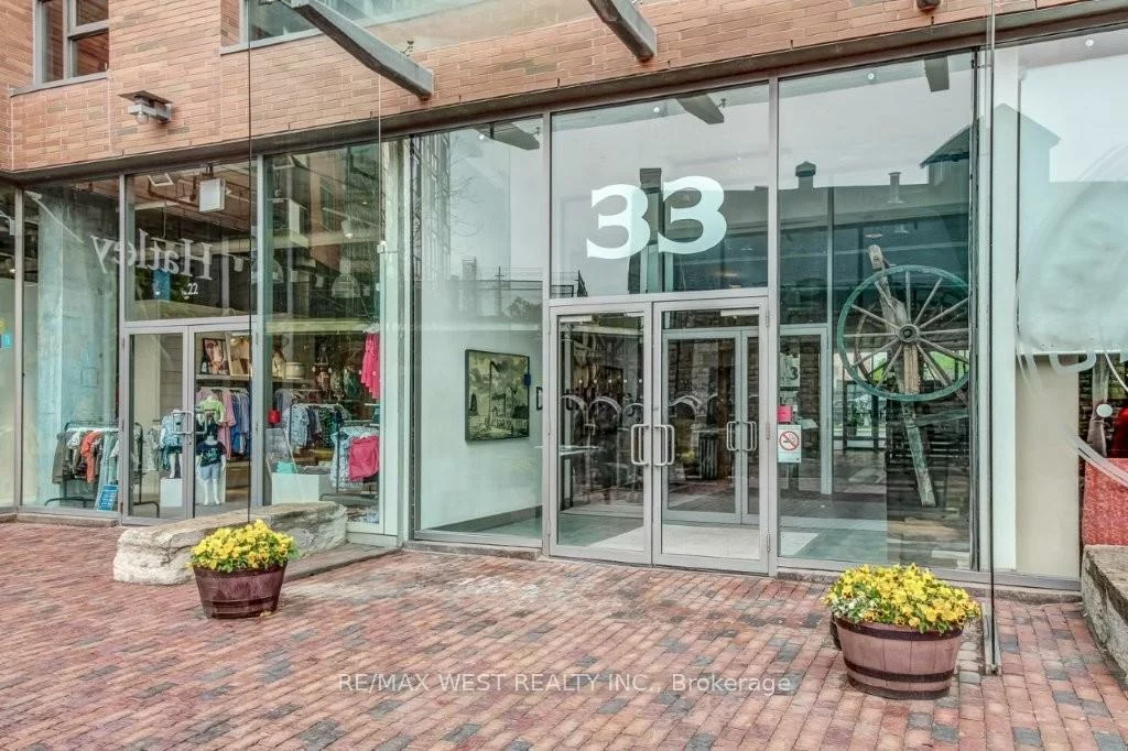 33, Mill, Waterfront Communities C8, Toronto