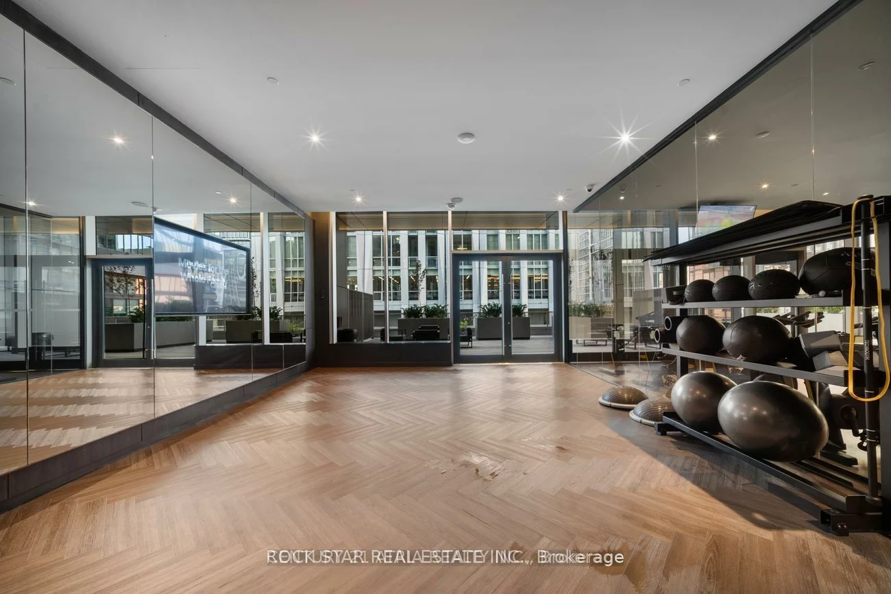 11, Yorkville, Annex, Toronto