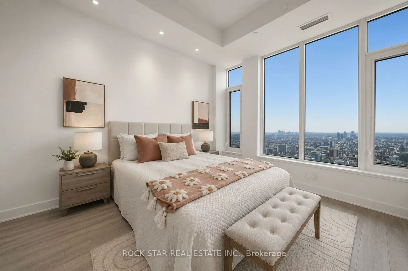 11, Yorkville, Annex, Toronto