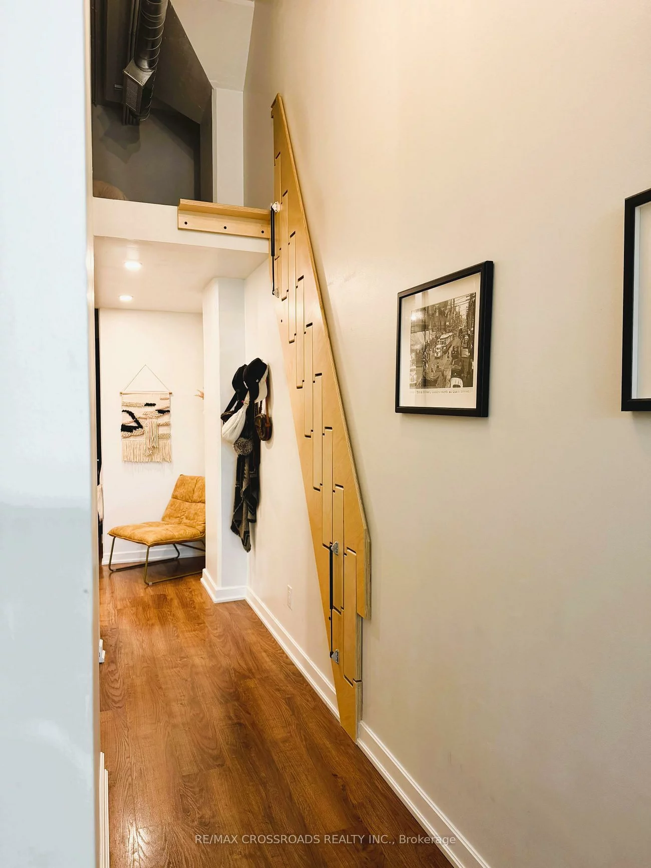 380, Macpherson, Casa Loma, Toronto