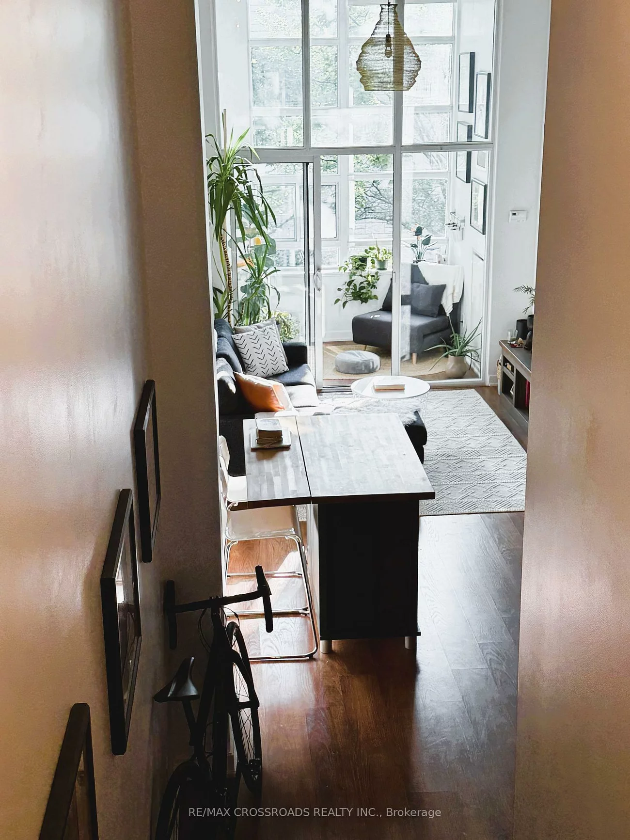 380, Macpherson, Casa Loma, Toronto