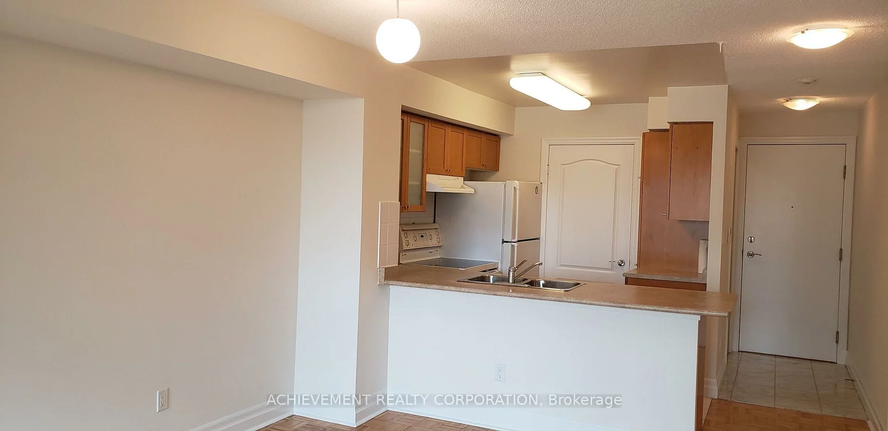 188, Doris, Willowdale East, Toronto