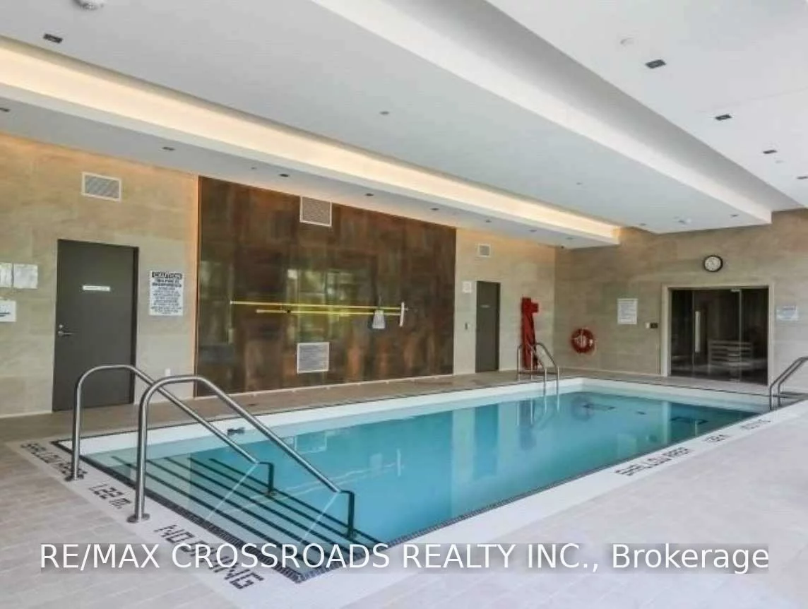 160, Vanderhoof, Thorncliffe Park, Toronto
