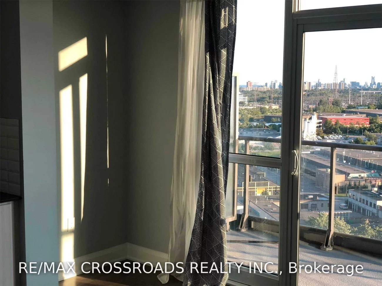 160, Vanderhoof, Thorncliffe Park, Toronto