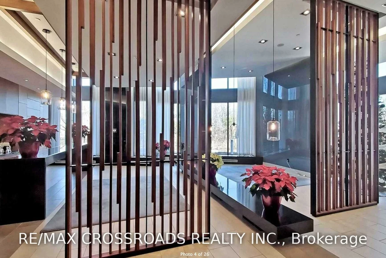 160, Vanderhoof, Thorncliffe Park, Toronto
