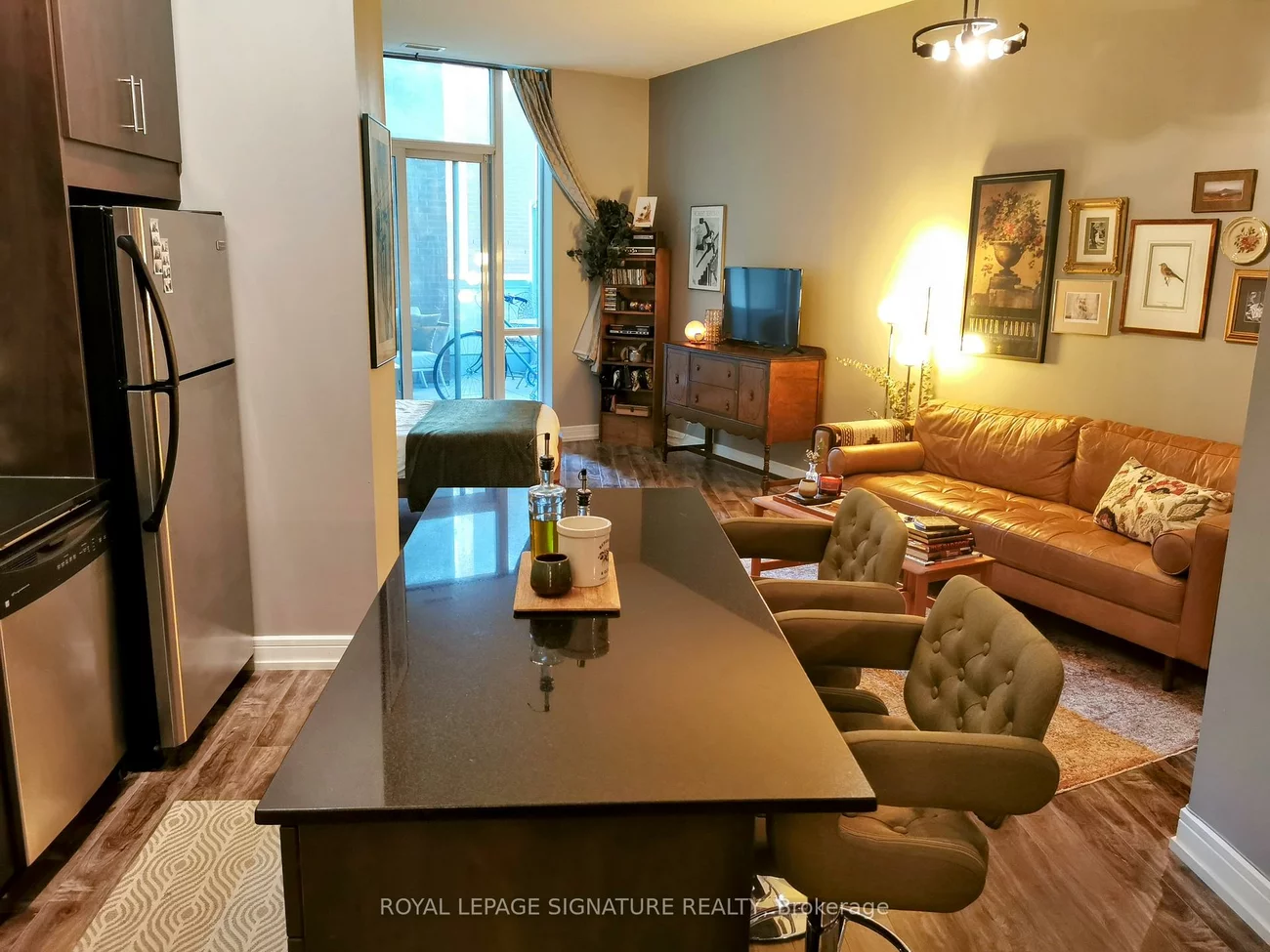 112, George, Moss Park, Toronto