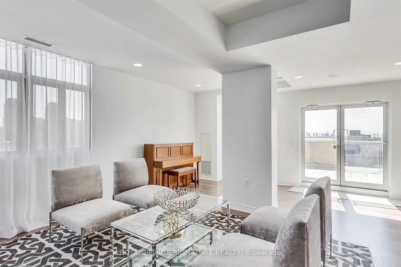 15, Maplewood, Humewood-Cedarvale, Toronto
