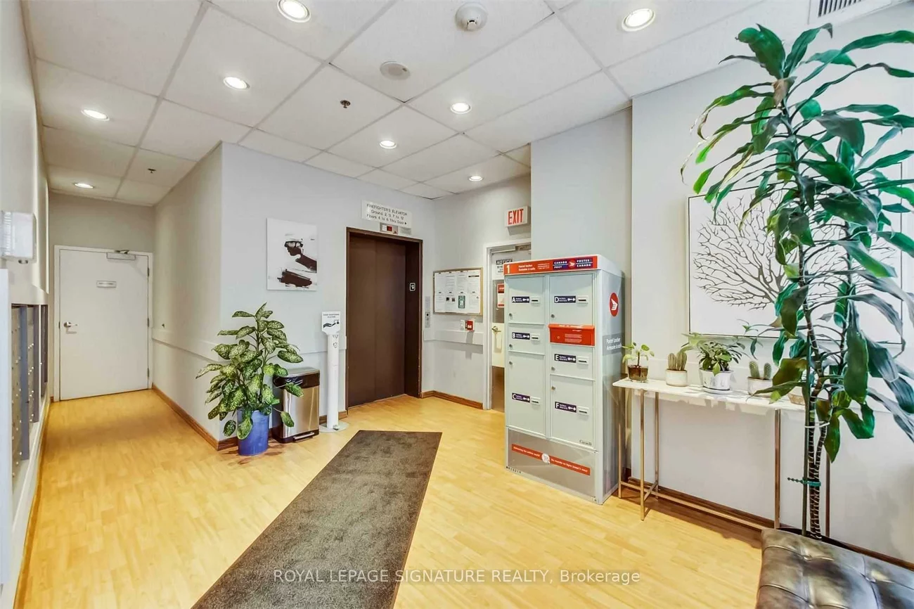 15, Maplewood, Humewood-Cedarvale, Toronto