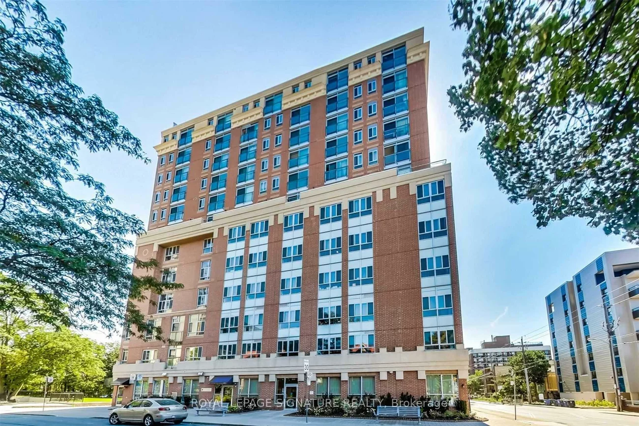 15, Maplewood, Humewood-Cedarvale, Toronto
