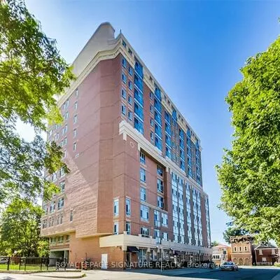 15, Maplewood, Humewood-Cedarvale, Toronto