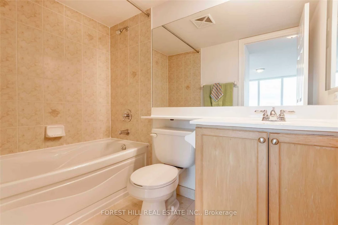 15, Greenview, Newtonbrook West, Toronto