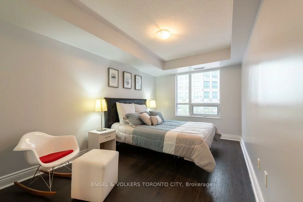 20, Blue Jays, Waterfront Communities C1, Toronto