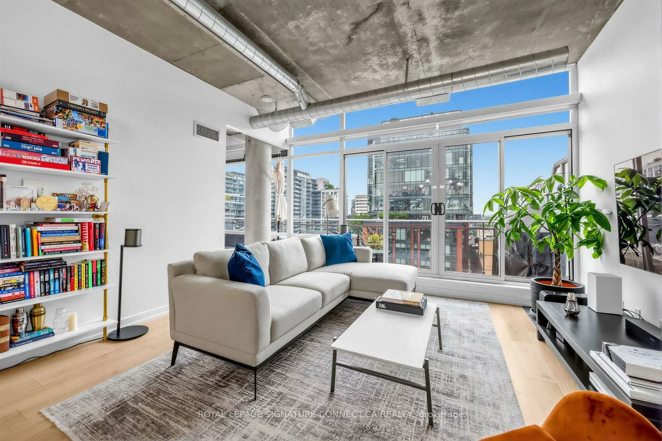 66, Portland, Waterfront Communities C1, Toronto