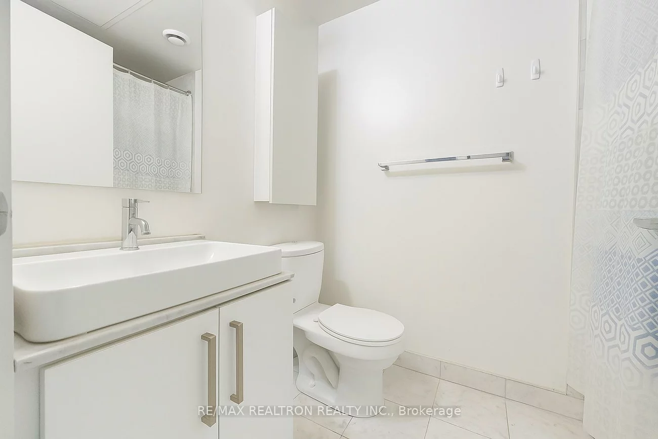 12, York, Waterfront Communities C1, Toronto