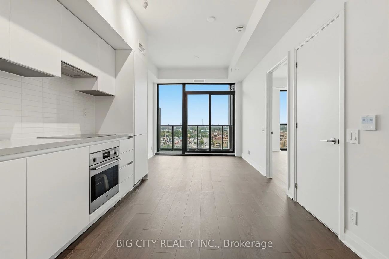 25, Frederick Todd, Thorncliffe Park, Toronto