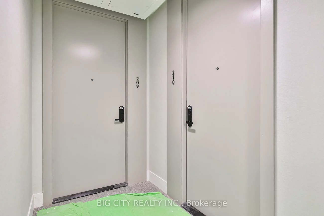 25, Frederick Todd, Thorncliffe Park, Toronto