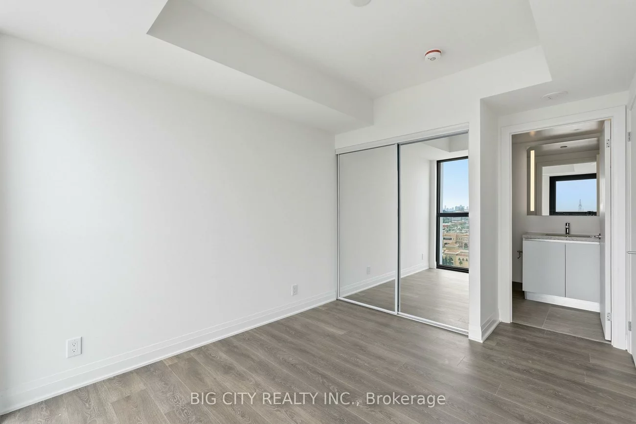 25, Frederick Todd, Thorncliffe Park, Toronto