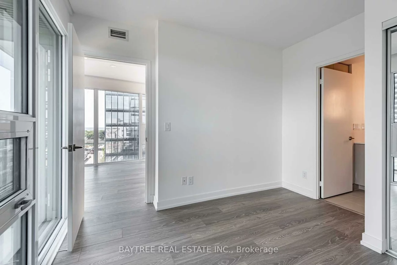 19, Western Battery, Niagara, Toronto