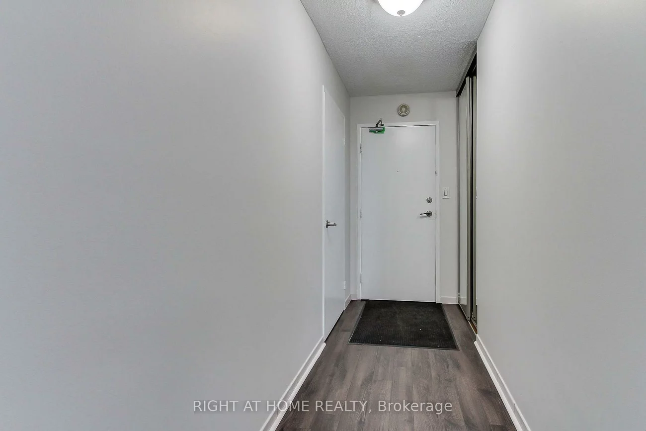 3300, Don Mills, Don Valley Village, Toronto