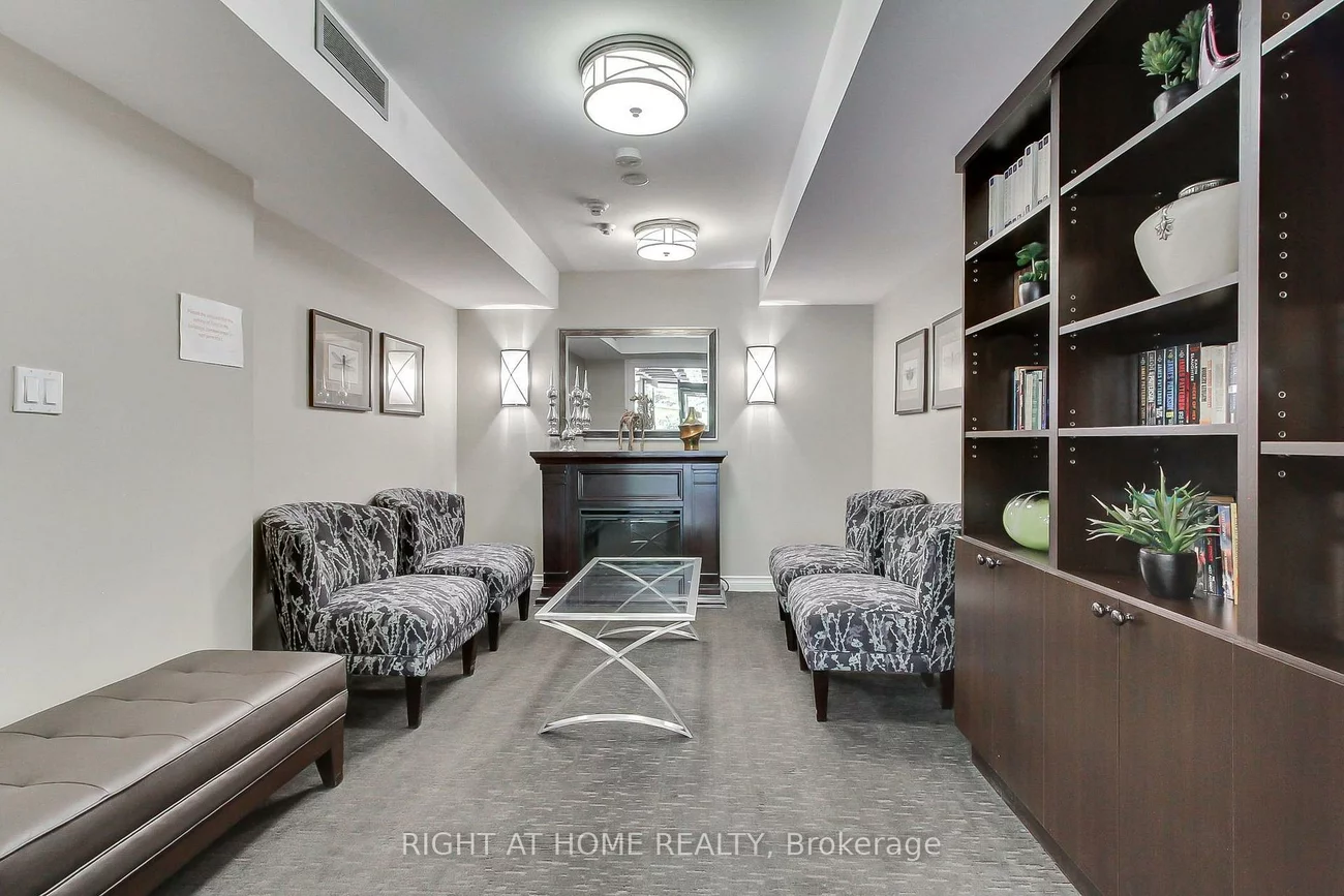 3300, Don Mills, Don Valley Village, Toronto