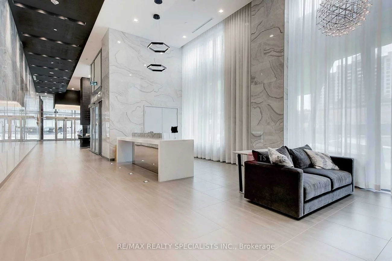 5180, Yonge, Willowdale West, Toronto