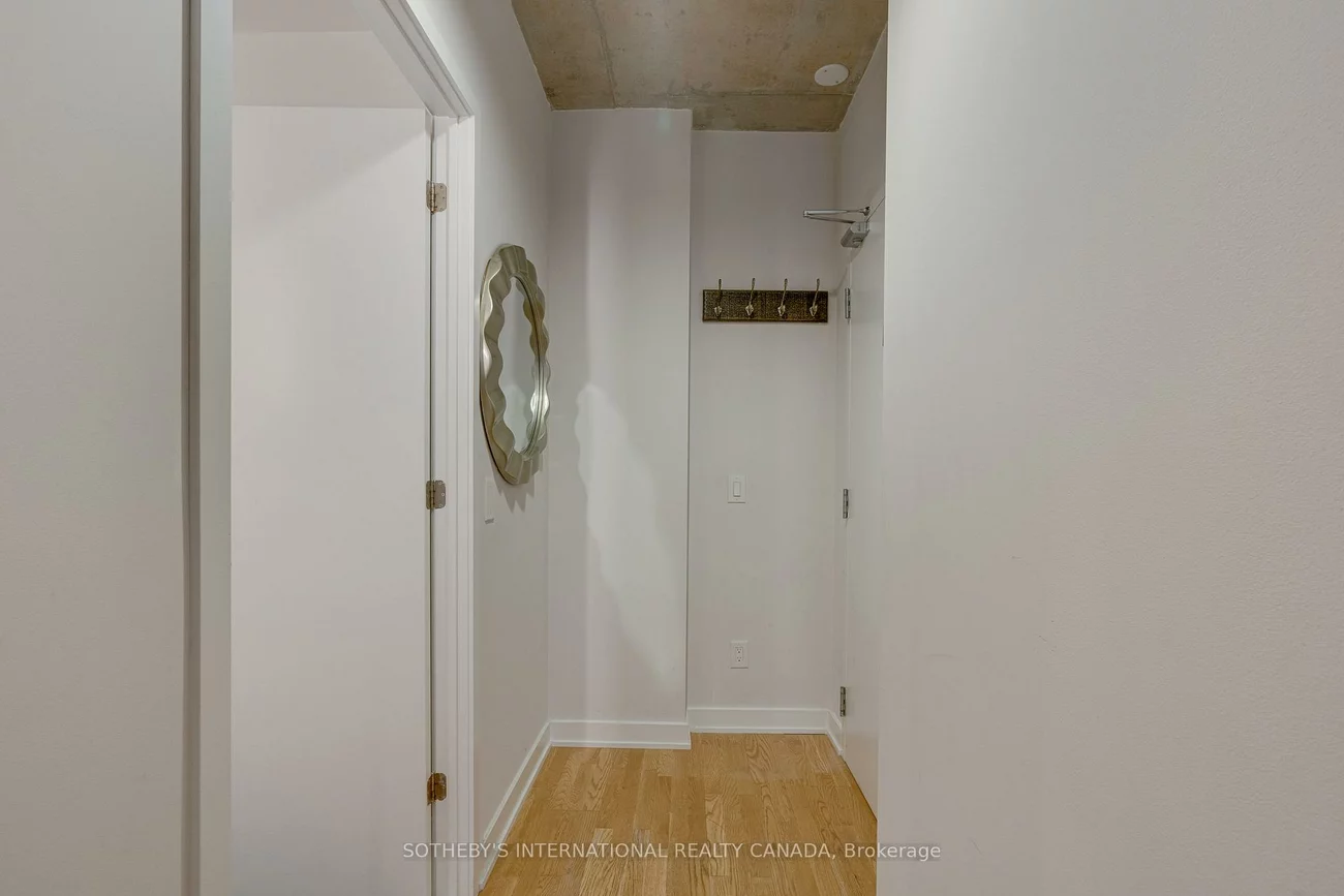 8, Dovercourt, Little Portugal, Toronto